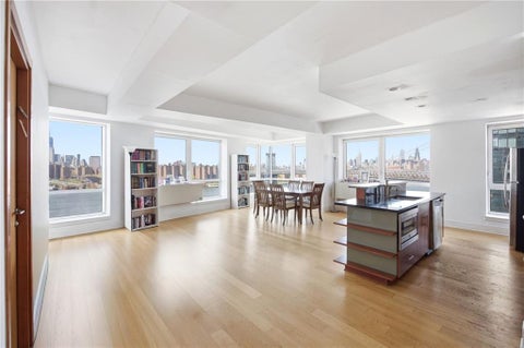 Homes For Sale - 440 Kent Avenue #19B<br/> Brooklyn, NY 11249