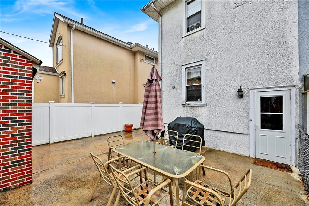 971 80th St, Brooklyn, NY, 11228, USA, 3 Bedrooms Bedrooms, ,2 BathroomsBathrooms,Residential,Active,971 80th St,501743