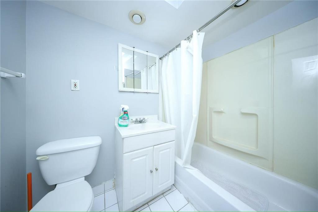 8669 15th Avenue, Brooklyn, New York image 19
