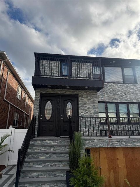 Multifamily For Rent - 142 Beach 127th Street #2<br/> Brooklyn, NY 11694