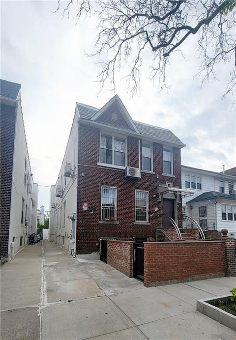 Multifamily For Sale - 1634 West 6th Street<br/> Brooklyn, NY 11223