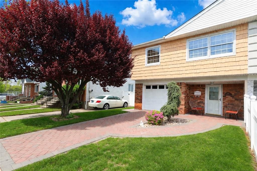 Photo of 481 Doane Avenue, Staten Island, NY 10308 (MLS # 500980)