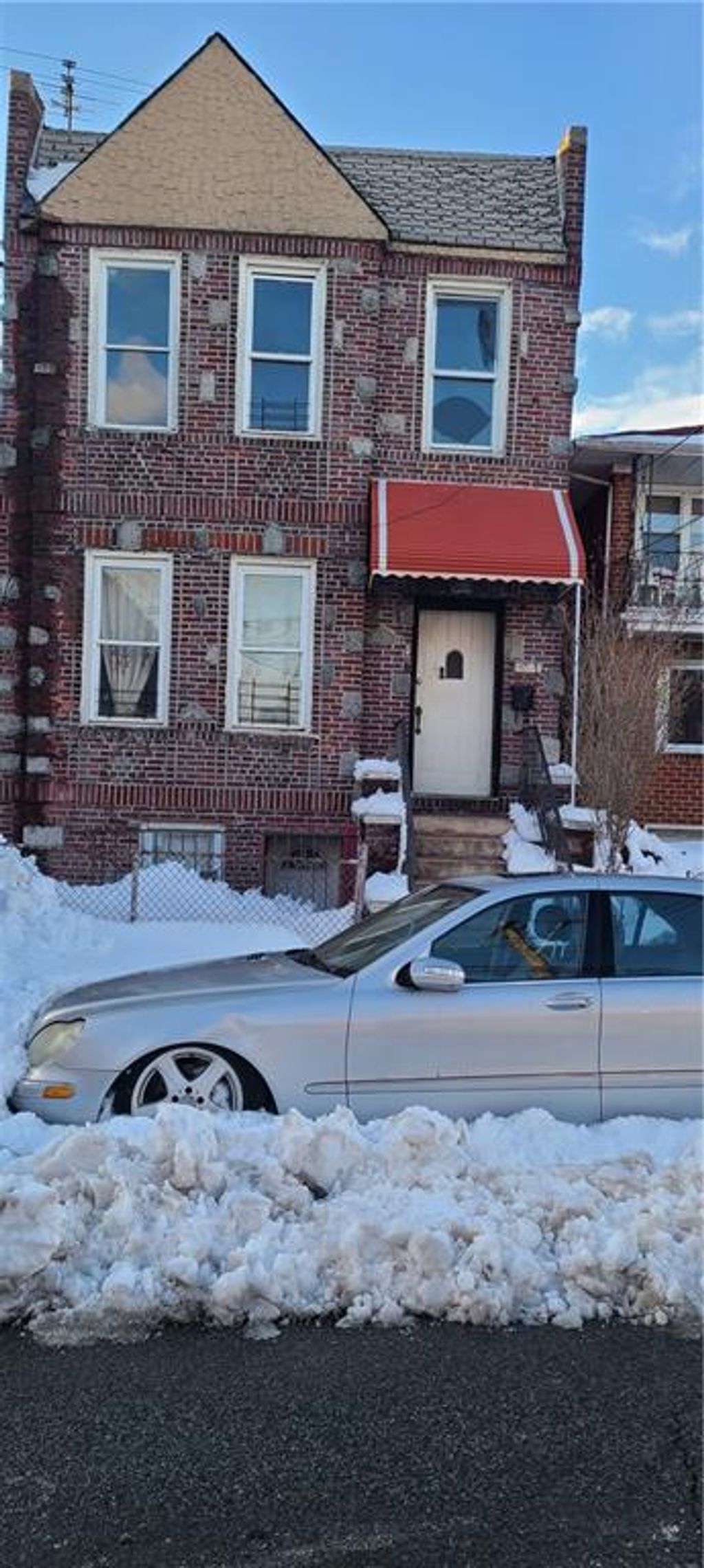 Photo of 8811 Bedell Lane, Brooklyn, NY 11236 (MLS # 499147)