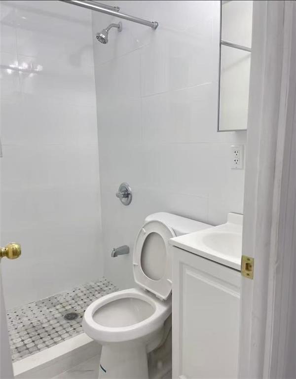672 46th Street #1D, Brooklyn, New York image 2