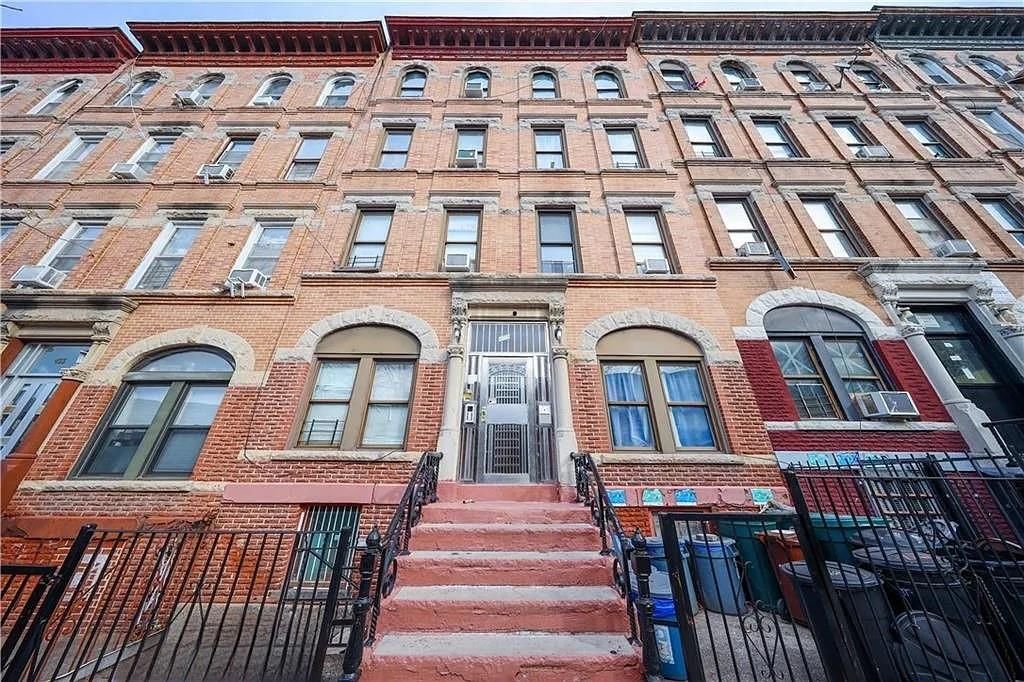 Photo of 459 42nd Street, Brooklyn, NY 11232 (MLS # 494513)