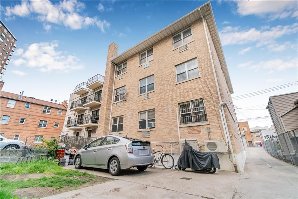 Photo of 2546 Stillwell Avenue #3B, Brooklyn, NY 11223 (MLS # 492758)