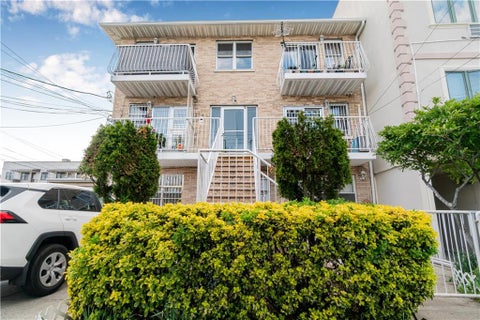 Condo For Sale - 2546 Stillwell Avenue #3B<br/> Brooklyn, NY 11223
