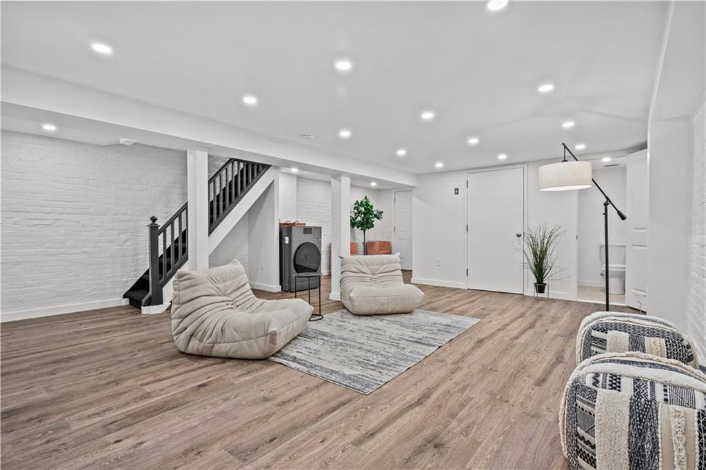 213 9th Street, Brooklyn, New York image 19