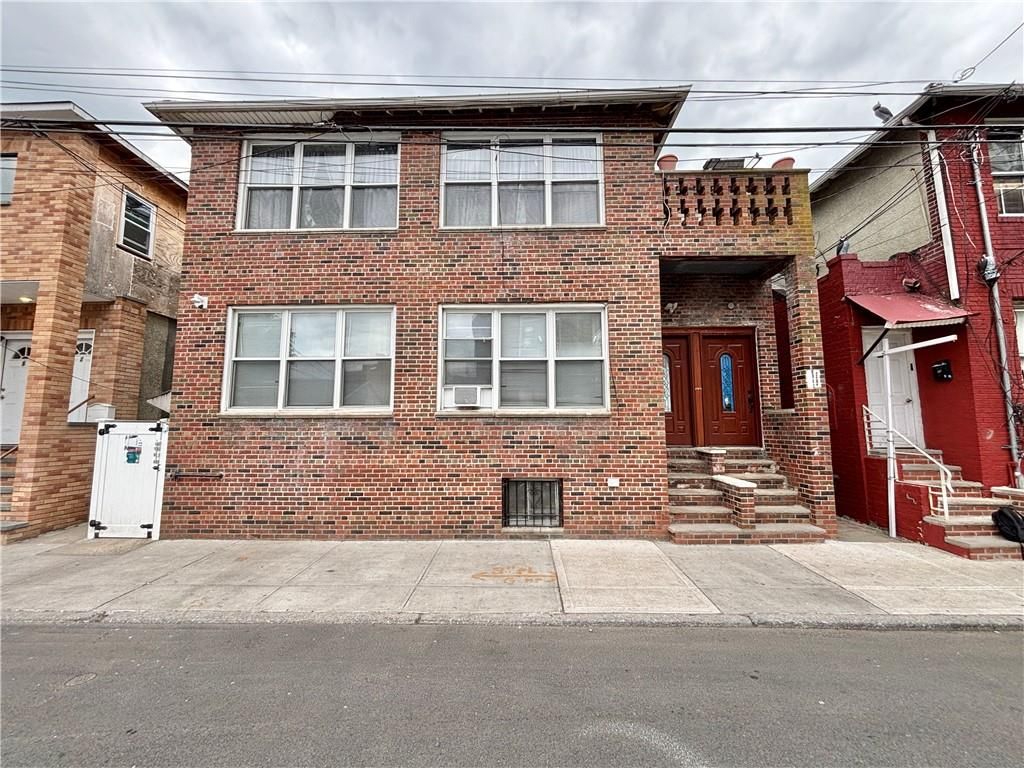 Photo of 10 Brighton 10 Court, Brooklyn, NY 11223 (MLS # 501508)