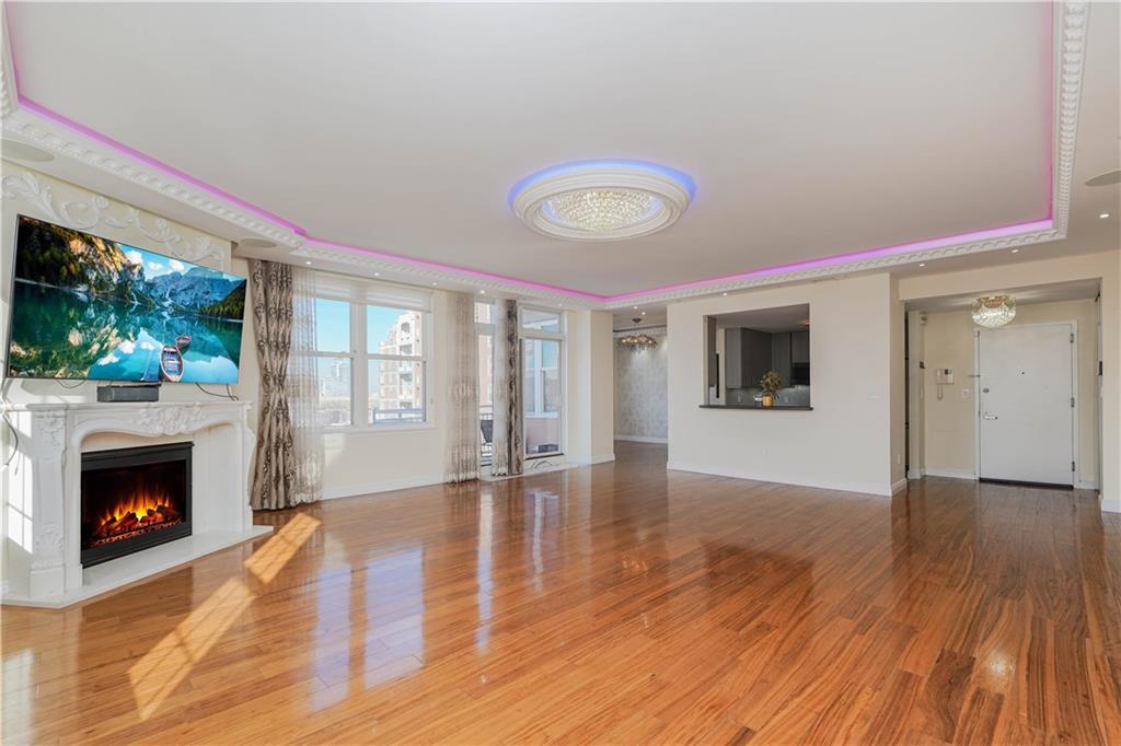 105 Oceana Drive #PH1D, Brooklyn, New York image 3