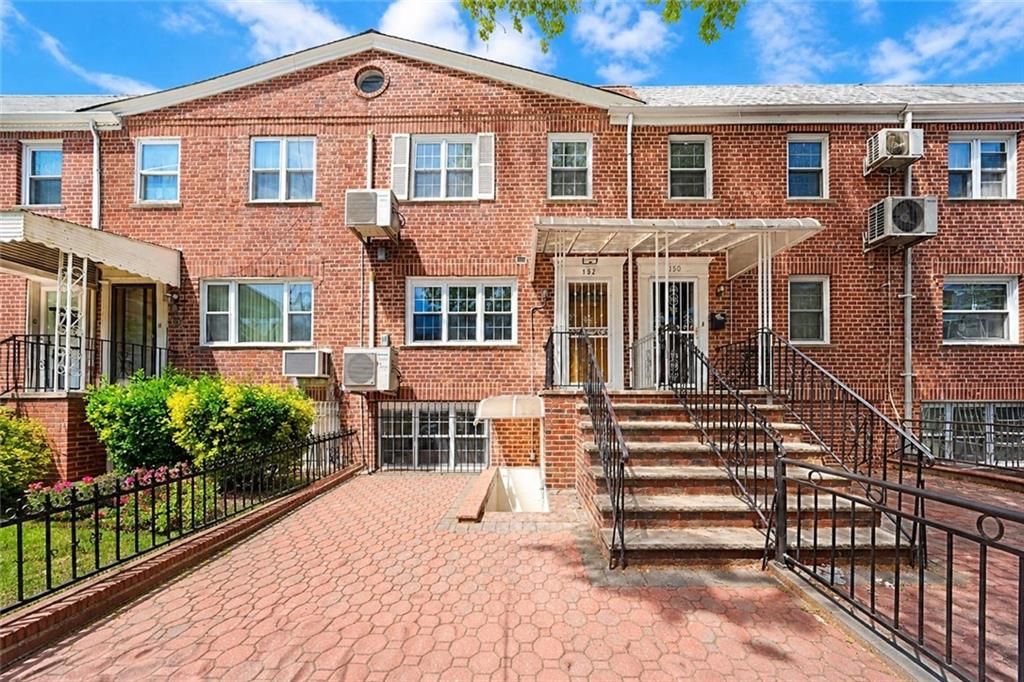 Photo of 152 Bay 40th Street, Brooklyn, NY 11214 (MLS # 501203)