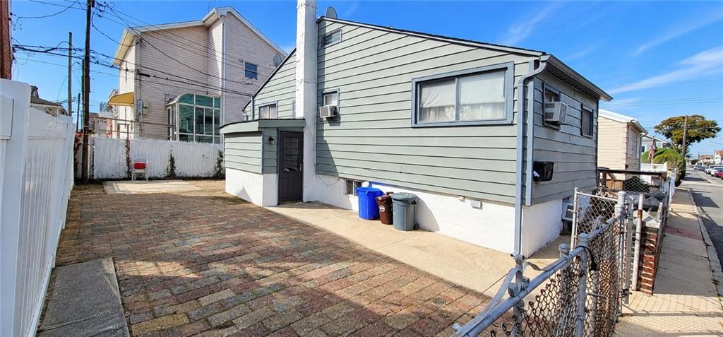 Photo of 15 Eaton Court, Brooklyn, NY 11229 (MLS # 505257)