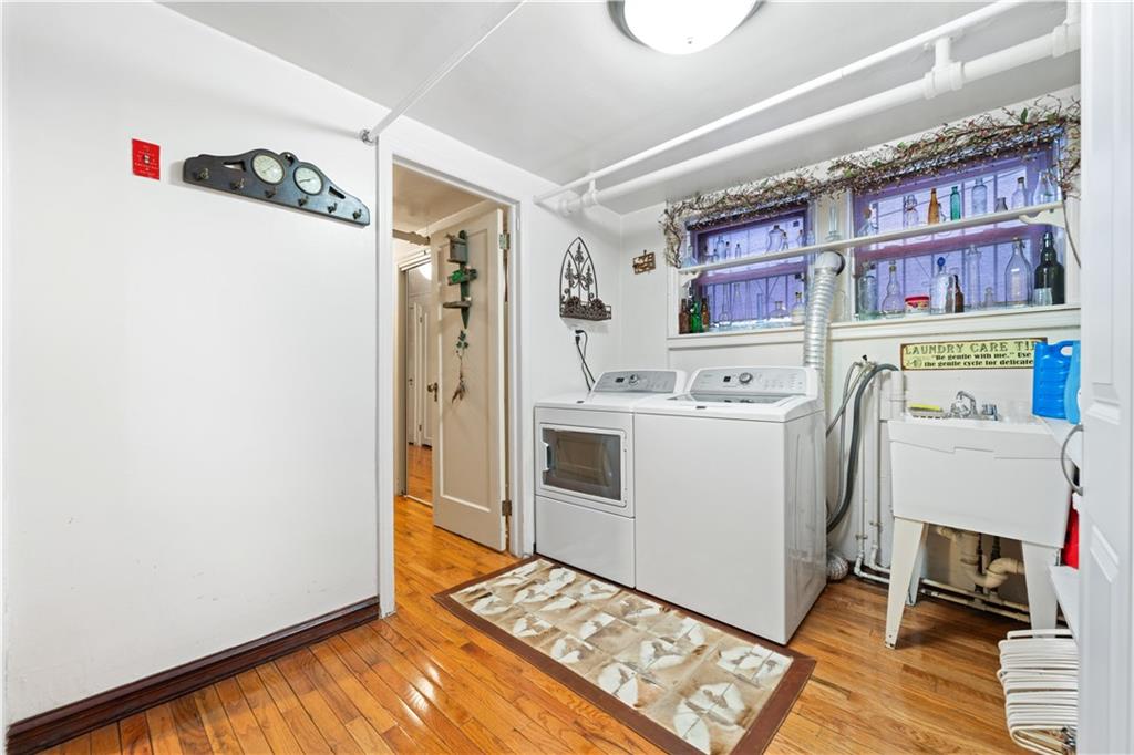 194 Falmouth Street, Brooklyn, New York image 26