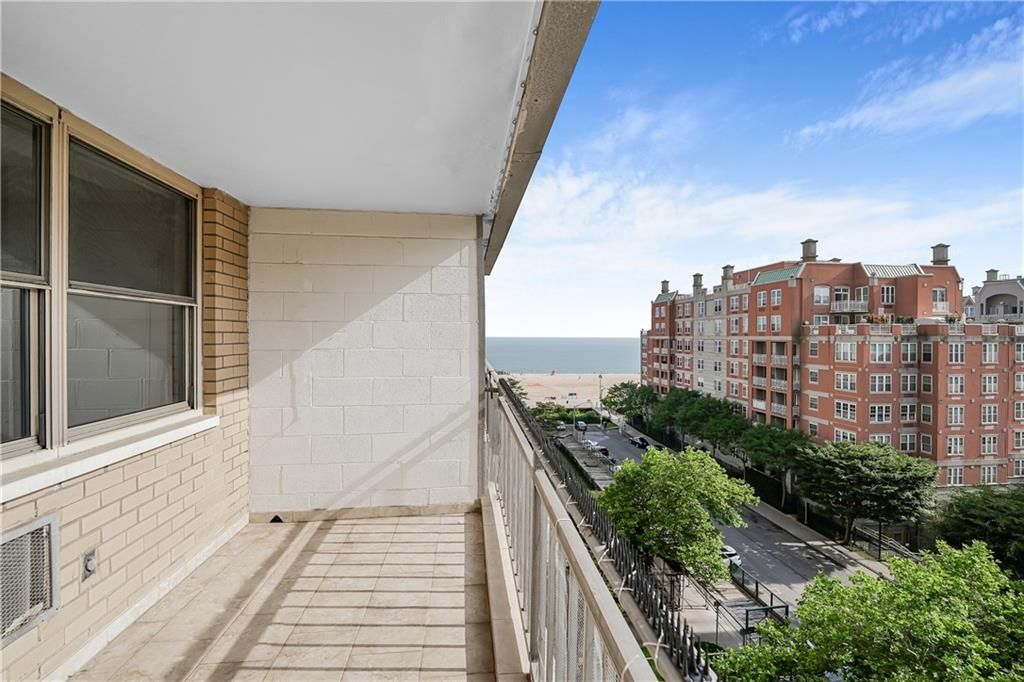Photo of 35 Seacoast Terrace #8A, Brooklyn, NY 11235 (MLS # 498311)