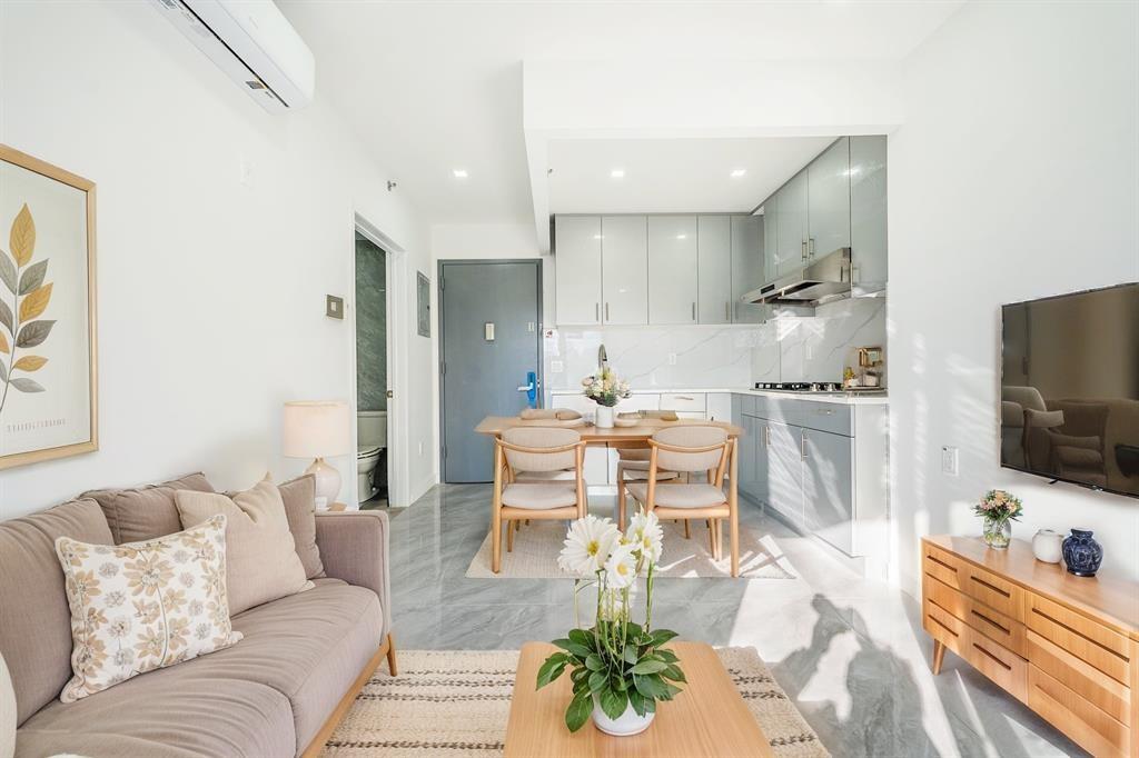 941 57th Street #2A, Brooklyn, New York image 2