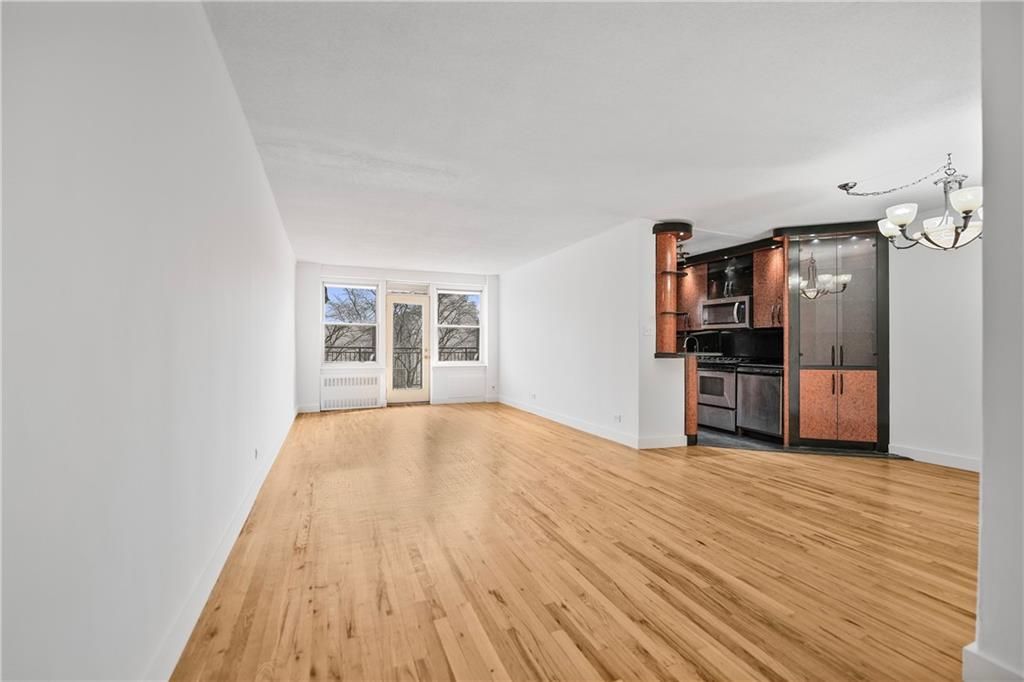 Photo of 800 Ocean Parkway #4P, Brooklyn, NY 11230 (MLS # 499053)