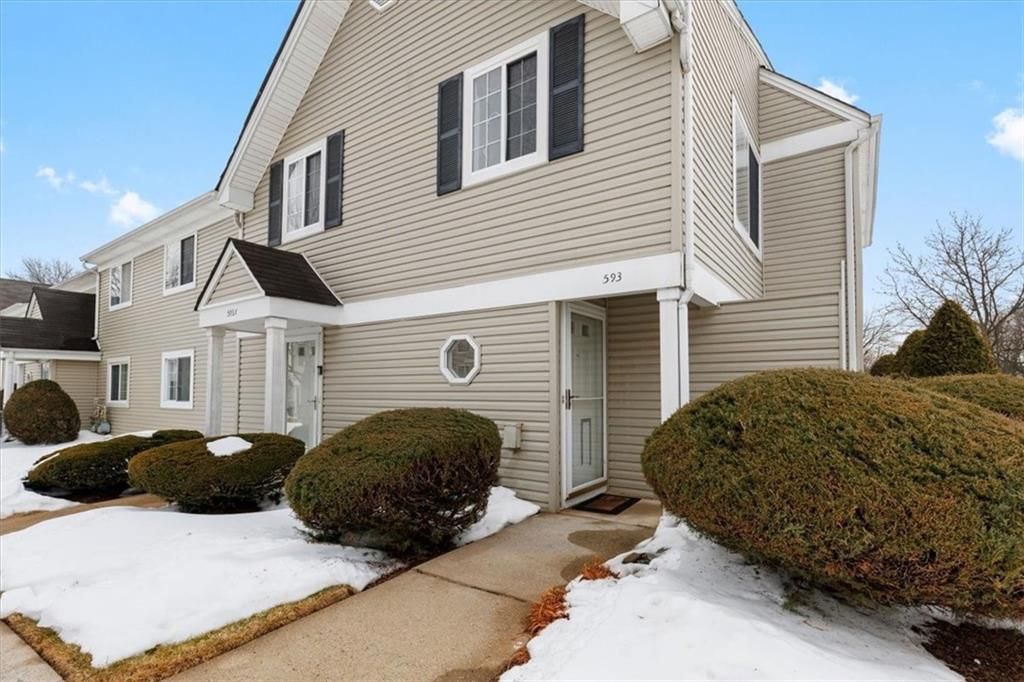 Photo of 593 Correll Avenue #2Fl, Staten Island, NY 10309 (MLS # 499197)