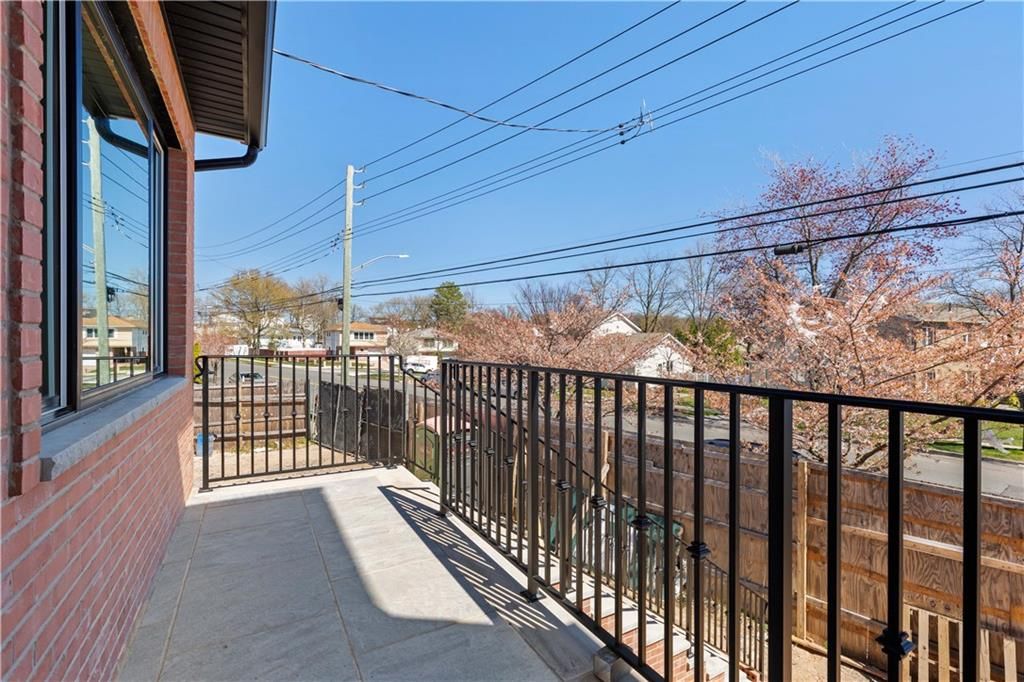 Photo of 1014 Annadale Road, Staten Island, NY 10312 (MLS # 500816)