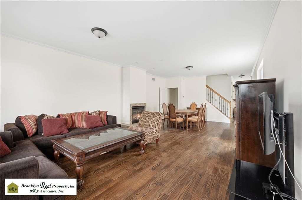 Photo of 32 Wild Avenue, Staten Island, NY 10314 (MLS # 501456)