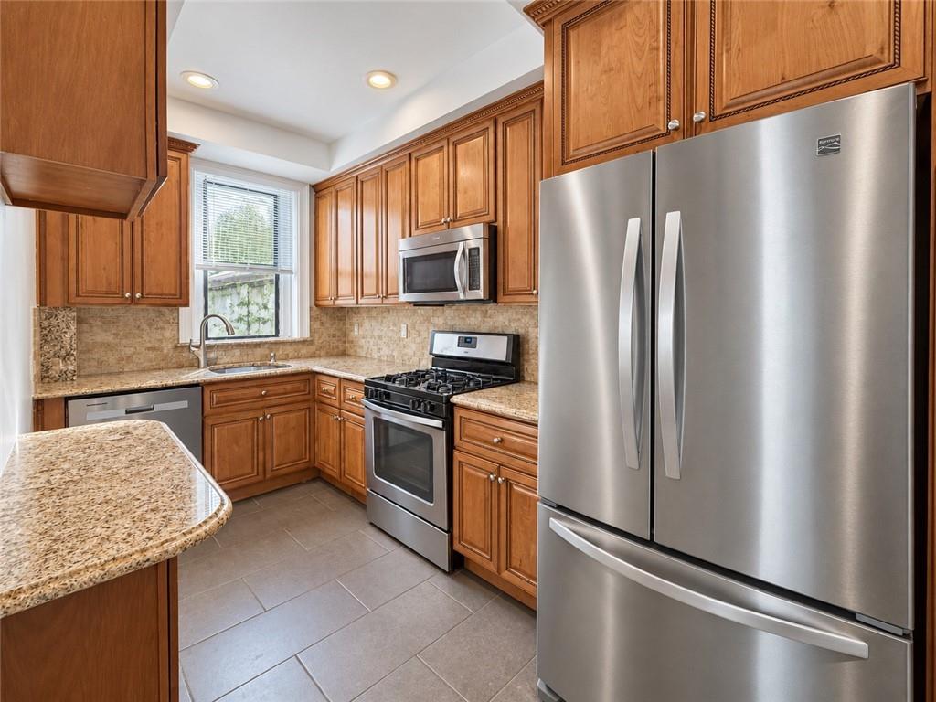 Photo of 1536 President Street #2, Brooklyn, NY 11213 (MLS # 505500)