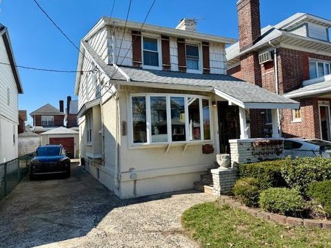Multifamily For Sale - 1668 Hendrickson Street<br/> Brooklyn, NY 11234