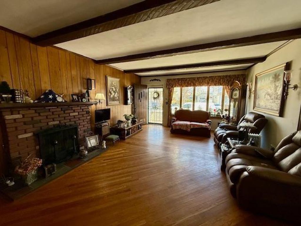 Photo of 1668 Hendrickson Street, Brooklyn, NY 11234 (MLS # 499912)