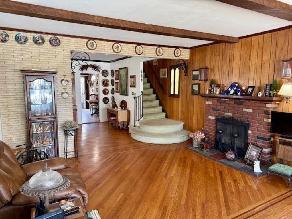 Photo of 1668 Hendrickson Street, Brooklyn, NY 11234 (MLS # 499912)