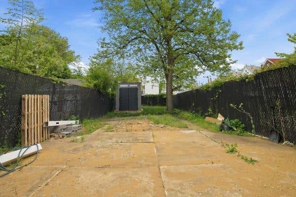 Photo of 10219 213th Street, Queens Village, NY 11429 (MLS # 502129)
