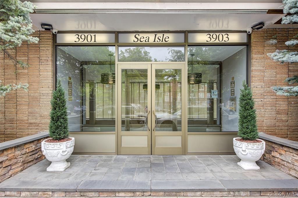 Photo of 3901 Nostrand Avenue #3T, Brooklyn, NY 11235 (MLS # 498655)