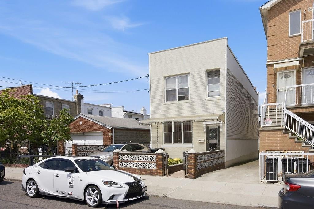 Photo of 72 Bay 38th Street, Brooklyn, NY 11214 (MLS # 502234)