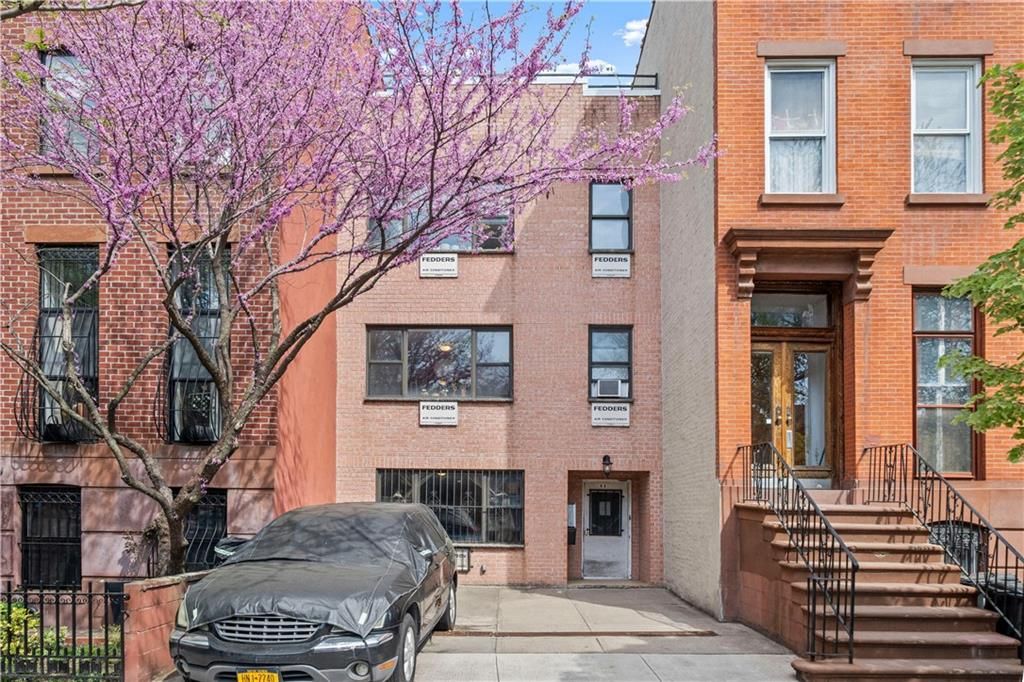 Photo of 63 Jefferson Avenue Avenue, Brooklyn, NY 11216 (MLS # 500695)