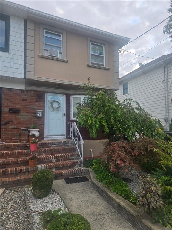 Photo of 135 Reid Avenue, Staten Island, NY 10305 (MLS # 504744)