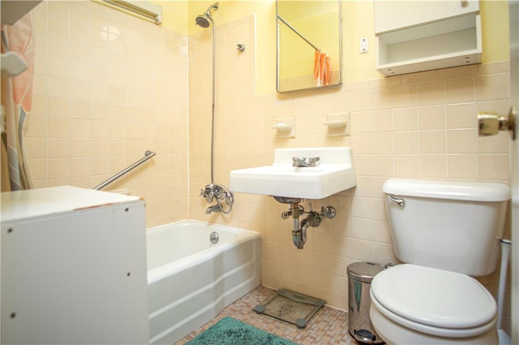 448 Neptune Avenue #19A, Brooklyn, New York image 6