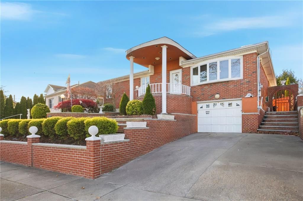 Photo of 50 Albright Street, Staten Island, NY 10304 (MLS # 497815)