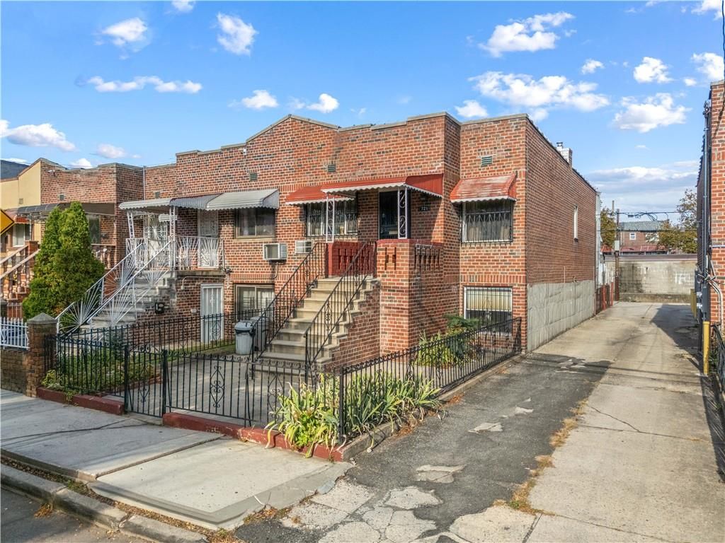 Photo of 721 94th Street, Brooklyn, NY 11236 (MLS # 496962)