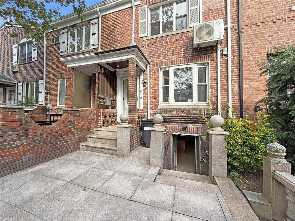 Photo of 259 Bay 13th Street, Brooklyn, NY 11214 (MLS # 503519)
