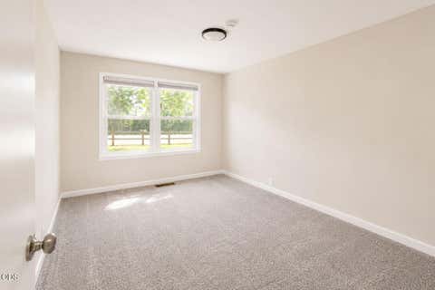 Tiny photo for 4785 Fern Valley Road, Medford, OR 97504 (MLS # 220226702)