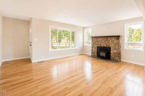 Tiny photo for 4785 Fern Valley Road, Medford, OR 97504 (MLS # 220226702)