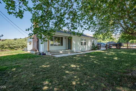 Tiny photo for 4785 Fern Valley Road, Medford, OR 97504 (MLS # 220226702)