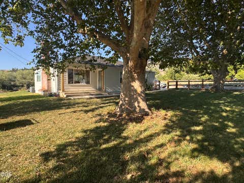 Tiny photo for 4785 Fern Valley Road, Medford, OR 97504 (MLS # 220226702)