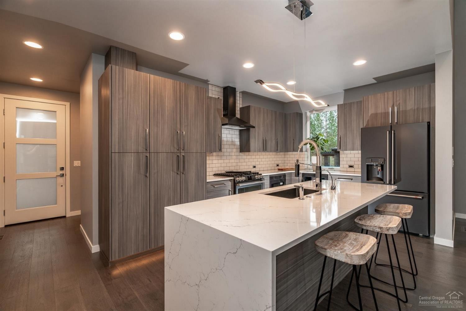 Bend View - Residential