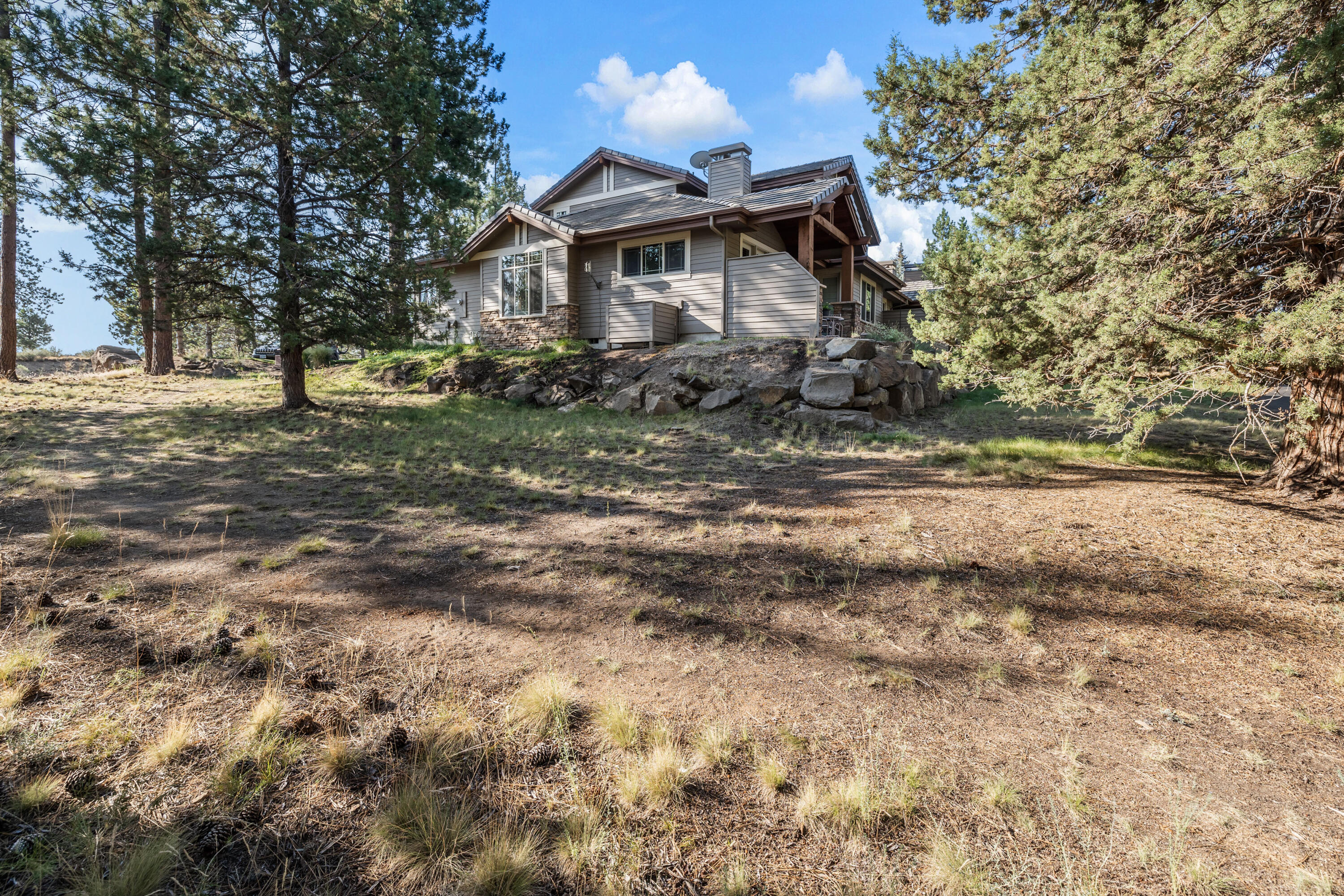 Broken Top - Residential