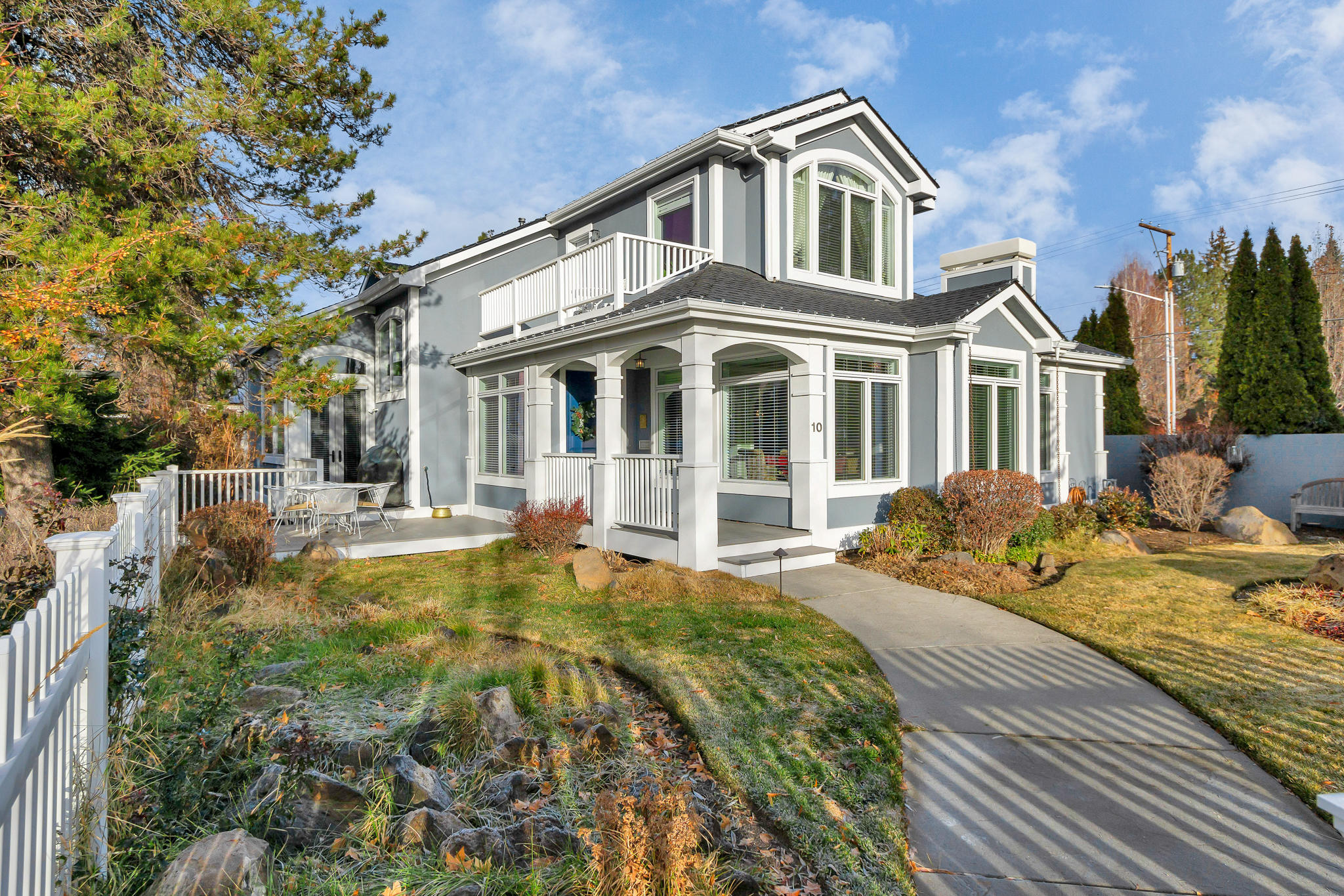 Pine View - Residential