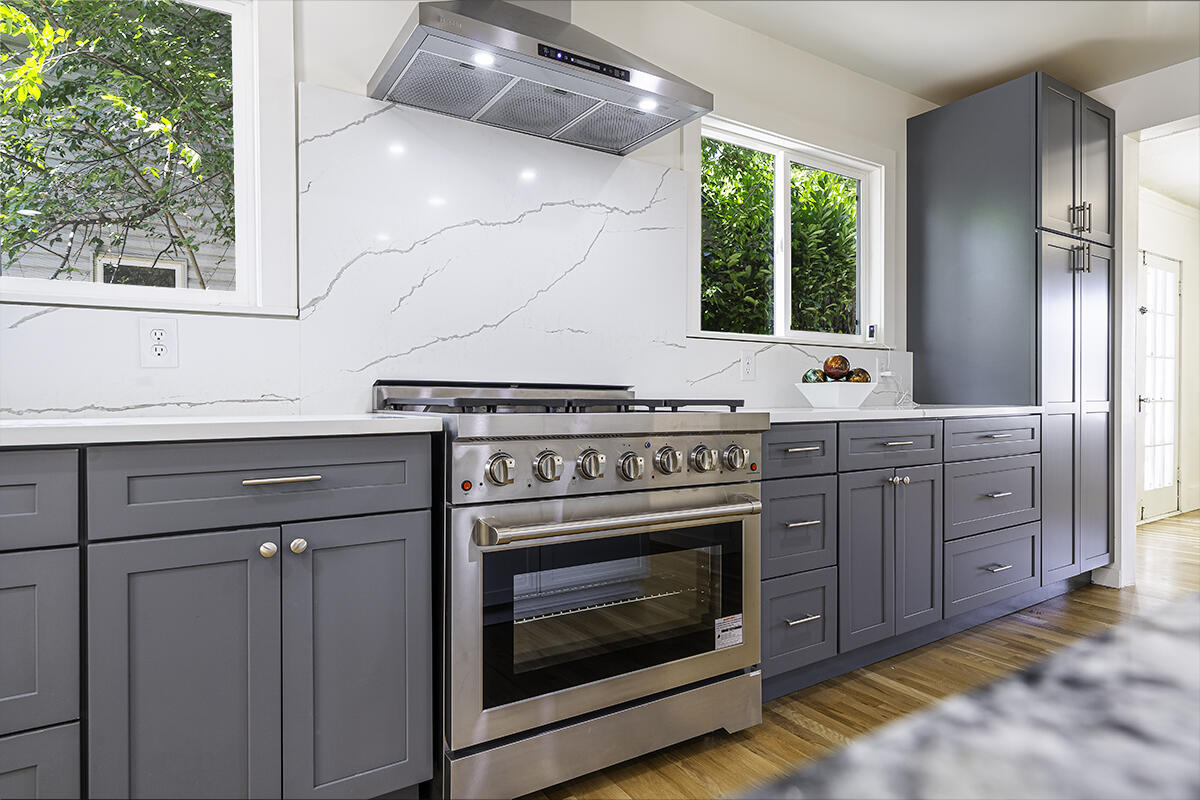 Queen Anne Addition - Residential