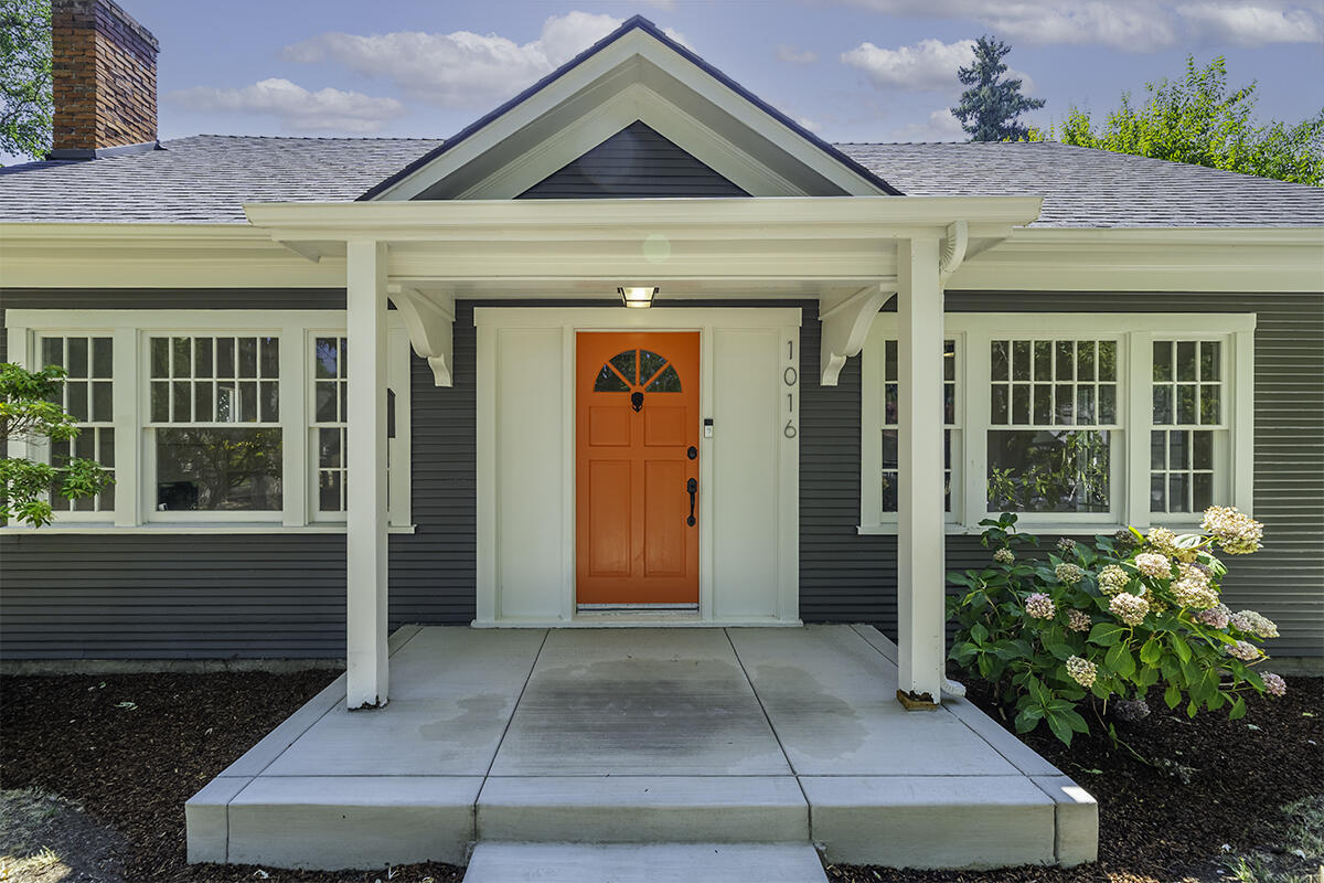 Queen Anne Addition - Residential