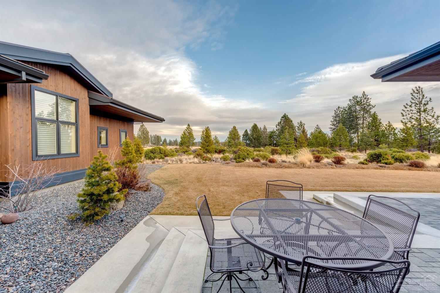 The Highlands at Broken Top - Residential