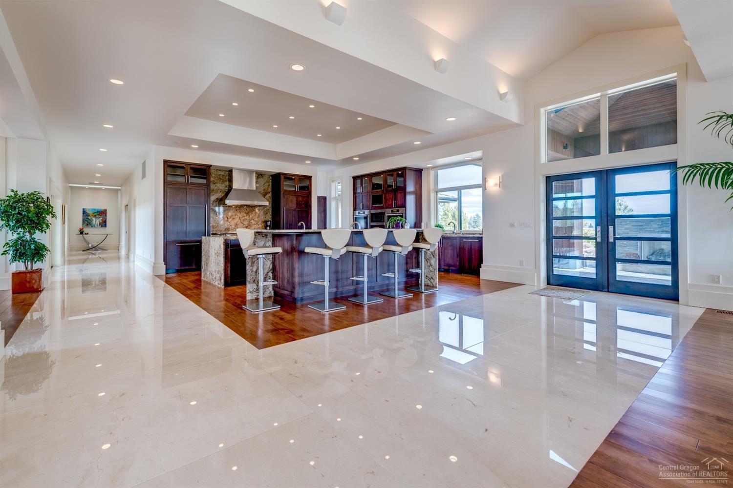 The Highlands at Broken Top - Residential