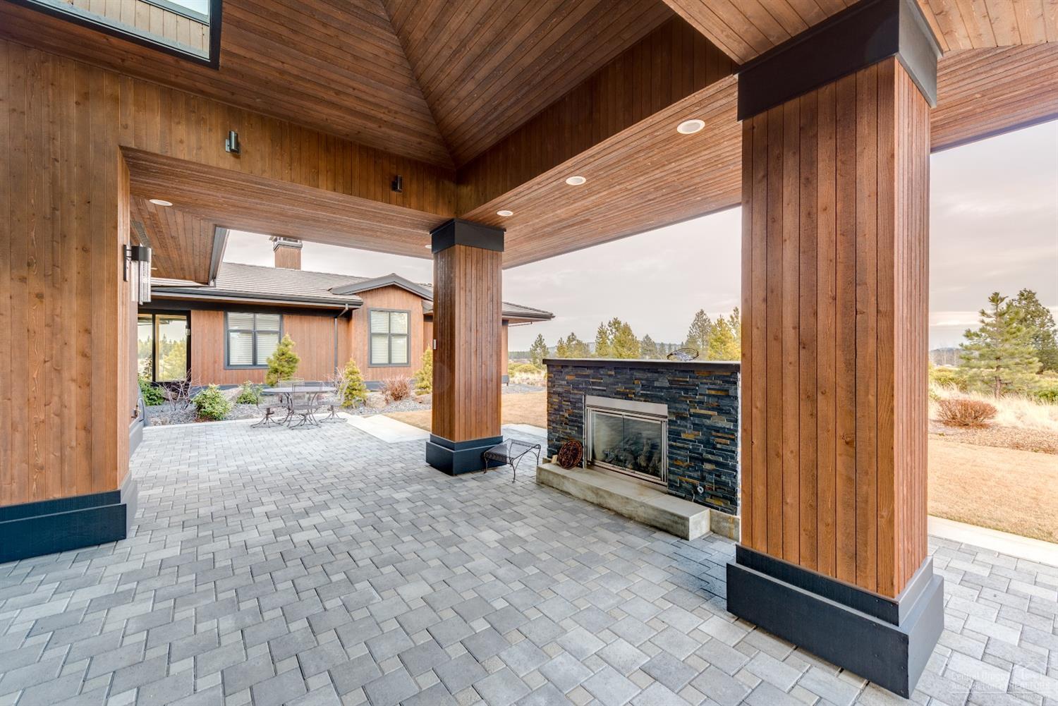 The Highlands at Broken Top - Residential