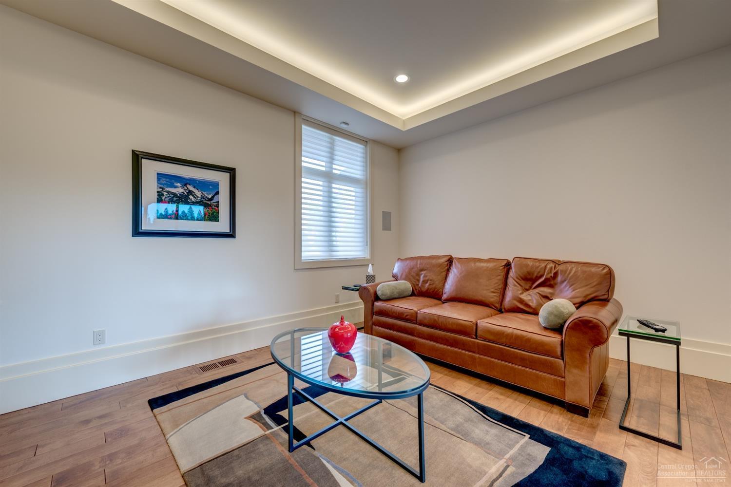 The Highlands at Broken Top - Residential