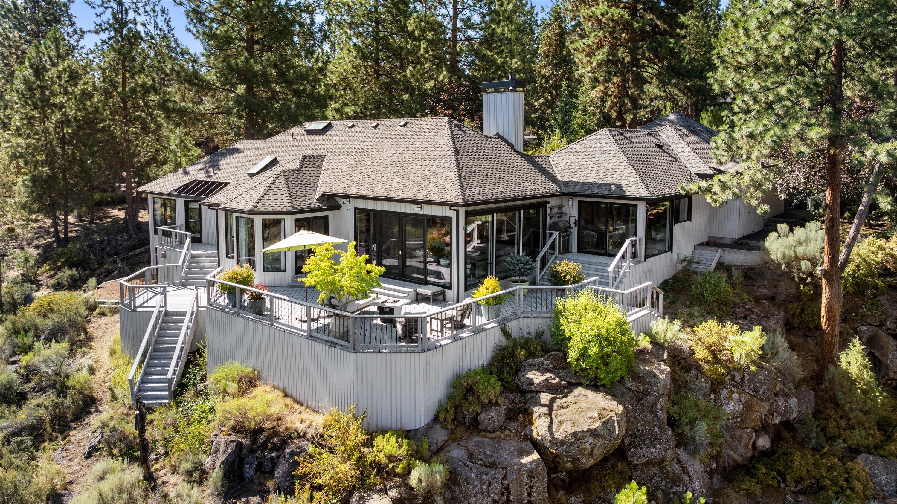 4219 NW Lower Village Road